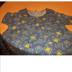 LuLaroe 3X shirt.  Blue and yellow